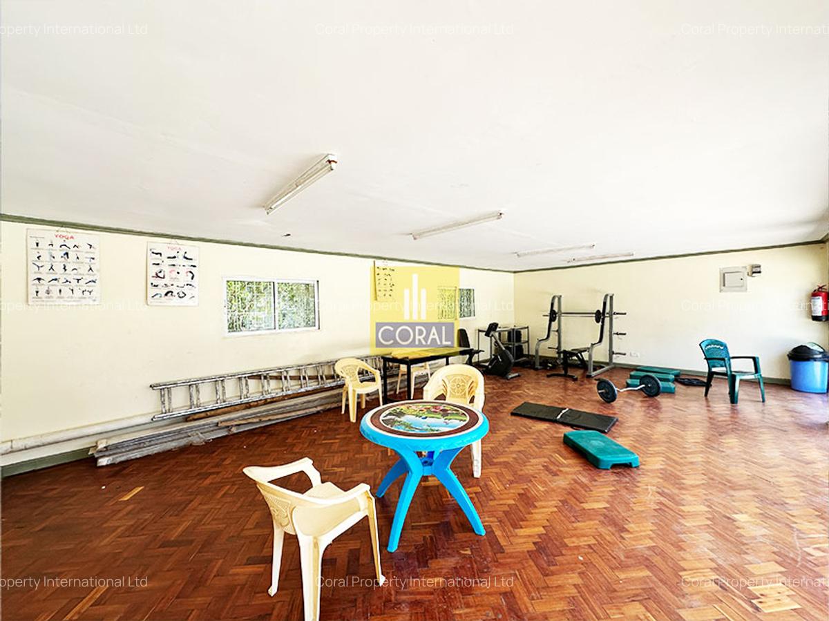 4 Bed Apartment with En Suite in Kilimani - 20