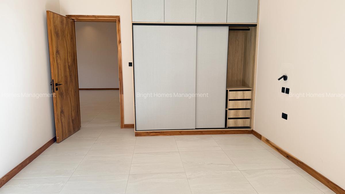 4 Bed Apartment with En Suite in Loresho - 17