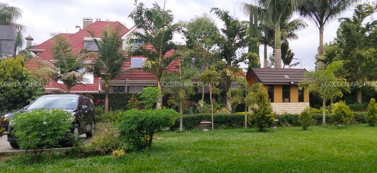6 Bed Townhouse with En Suite in Karen - 4