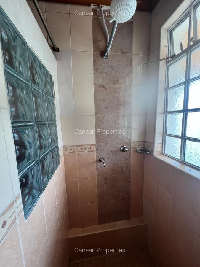 4 Bed Townhouse with En Suite in Lavington - 12