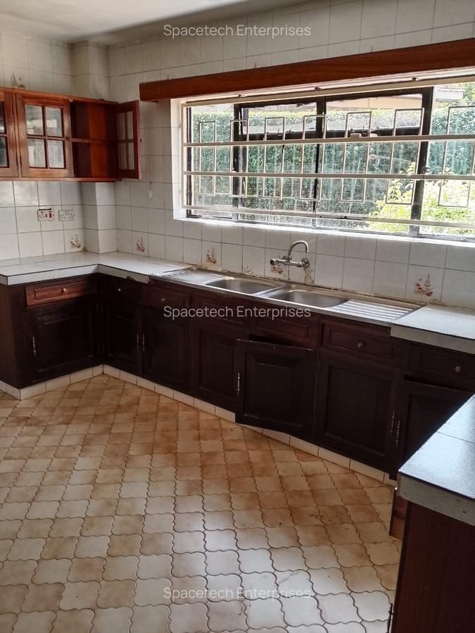 5 Bed House with Staff Quarters in Nyari - 6