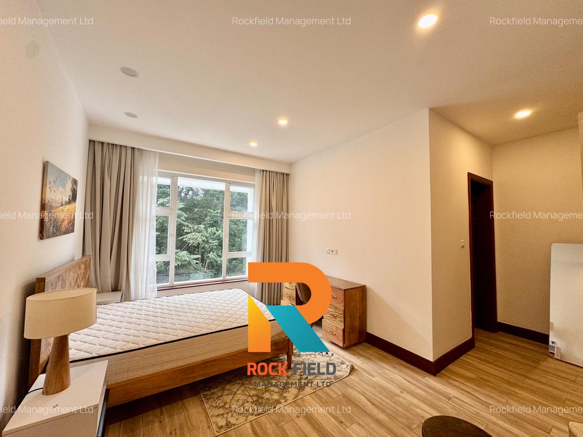 Furnished 3 Bed Apartment with En Suite in Parklands - 11