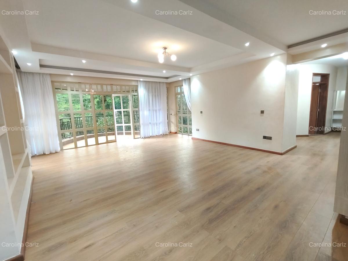 10 Bed House with En Suite at Off Redhill Link Road - 13