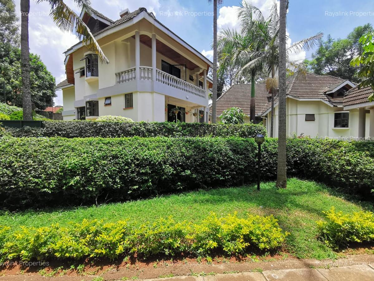 4 Bed Townhouse with En Suite at Eldama Ravine Road - 12
