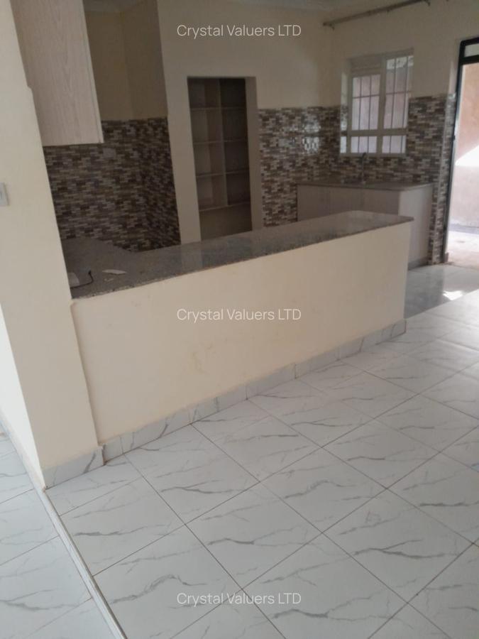 3 Bed House with Garden in Kenyatta Road - 3