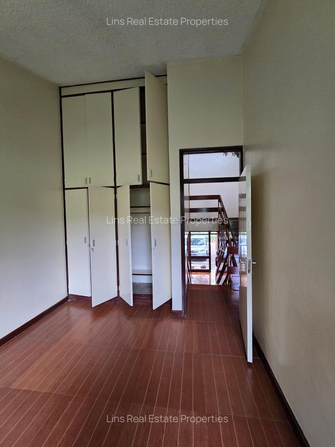 4 Bed Townhouse with En Suite in Kilimani - 11