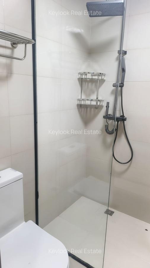 2 Bed Apartment with En Suite at Westlands - 6