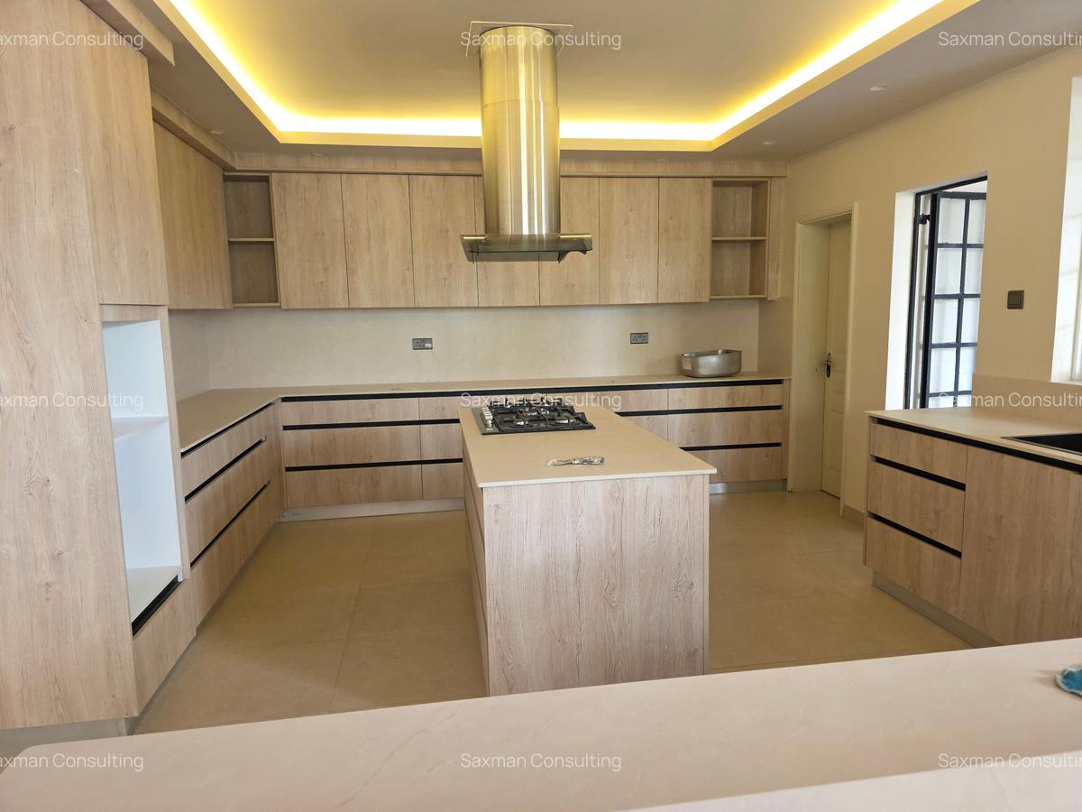 4 Bed Villa with En Suite in General Mathenge - 17