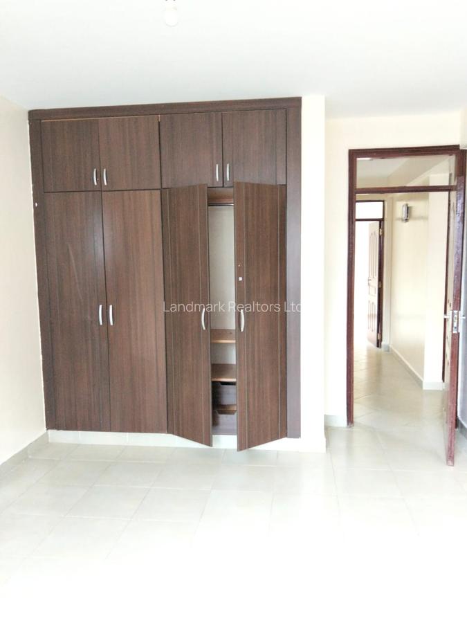3 Bed Apartment with En Suite in Imara Daima - 14