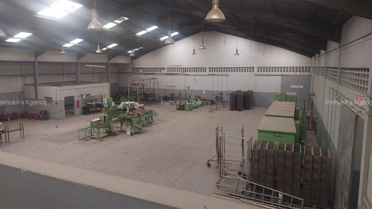 Warehouse in Industrial Area - 3