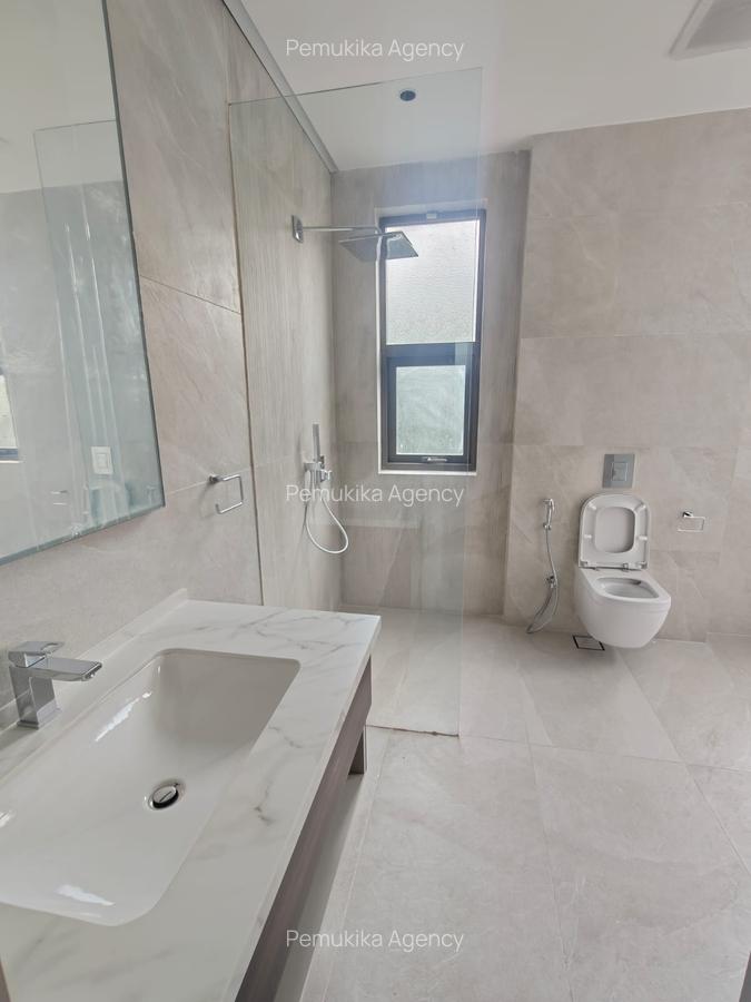 2 Bed House at Southrd - 12