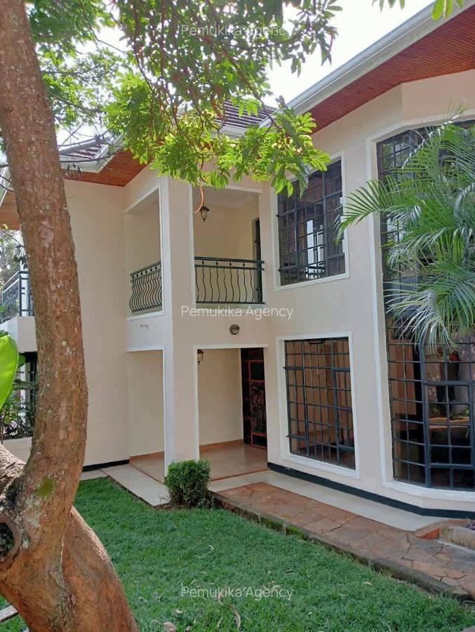 4 Bed Townhouse with En Suite at Runda Gardens - 8