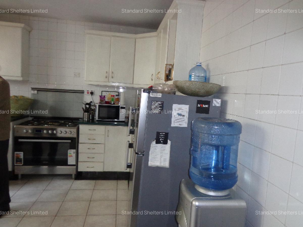 4 Bed Townhouse with En Suite in Kileleshwa - 12