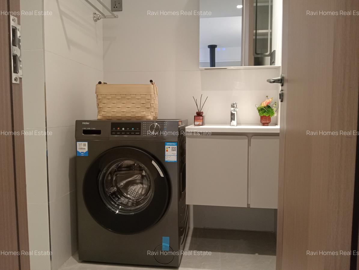 2 Bed Apartment with En Suite at Westlands - 15