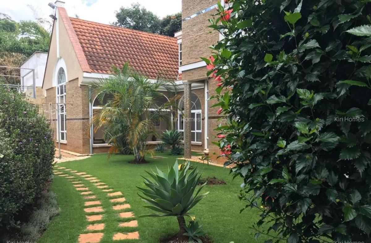 6 Bed Townhouse with En Suite in Muthaiga - 16