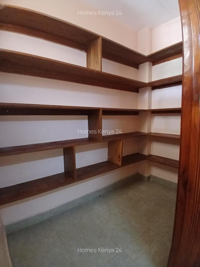 4 Bed House in Thome - 20