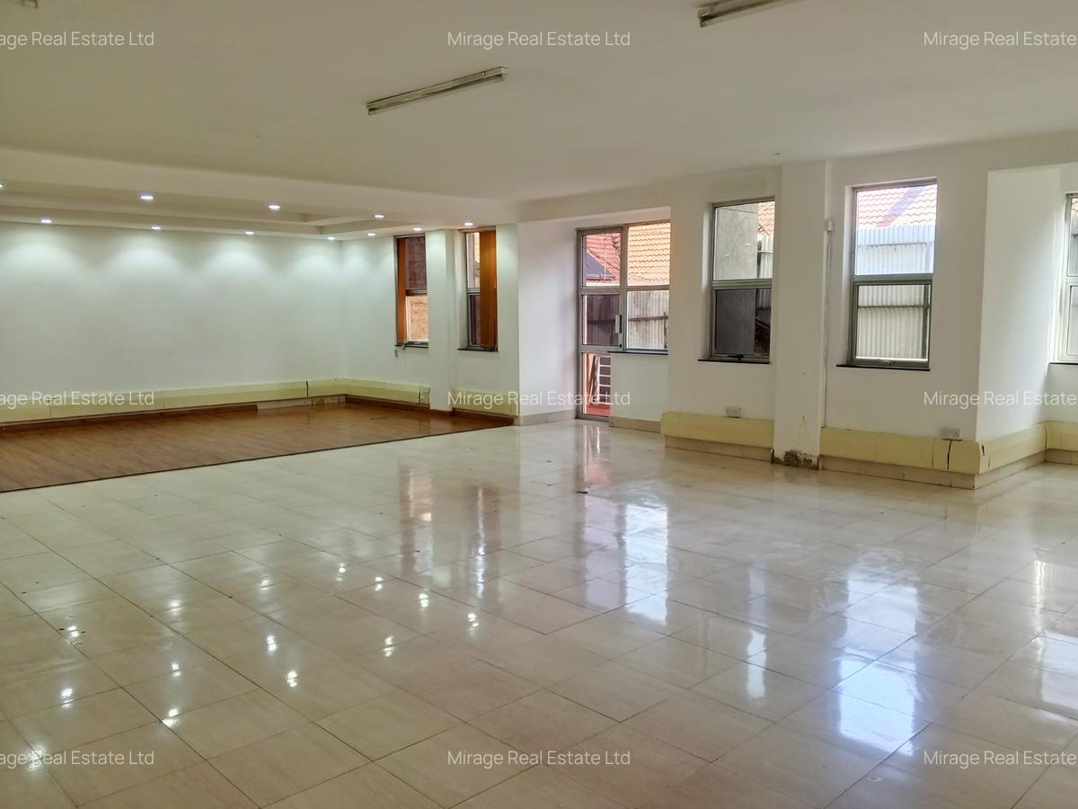 4,000 ft² Office with Service Charge Included in Westlands Area - 14