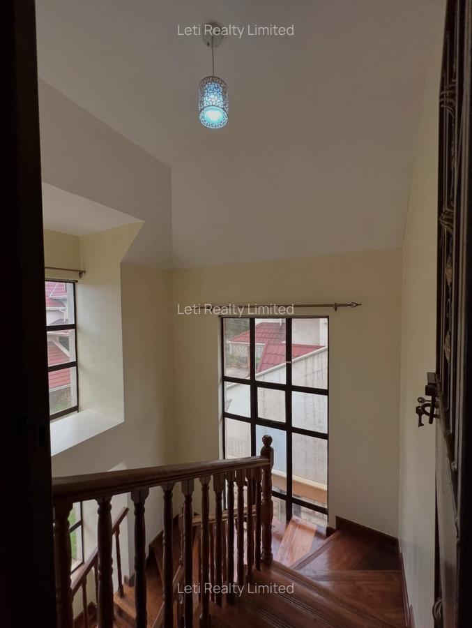 4 Bed Townhouse with En Suite in Kileleshwa - 12