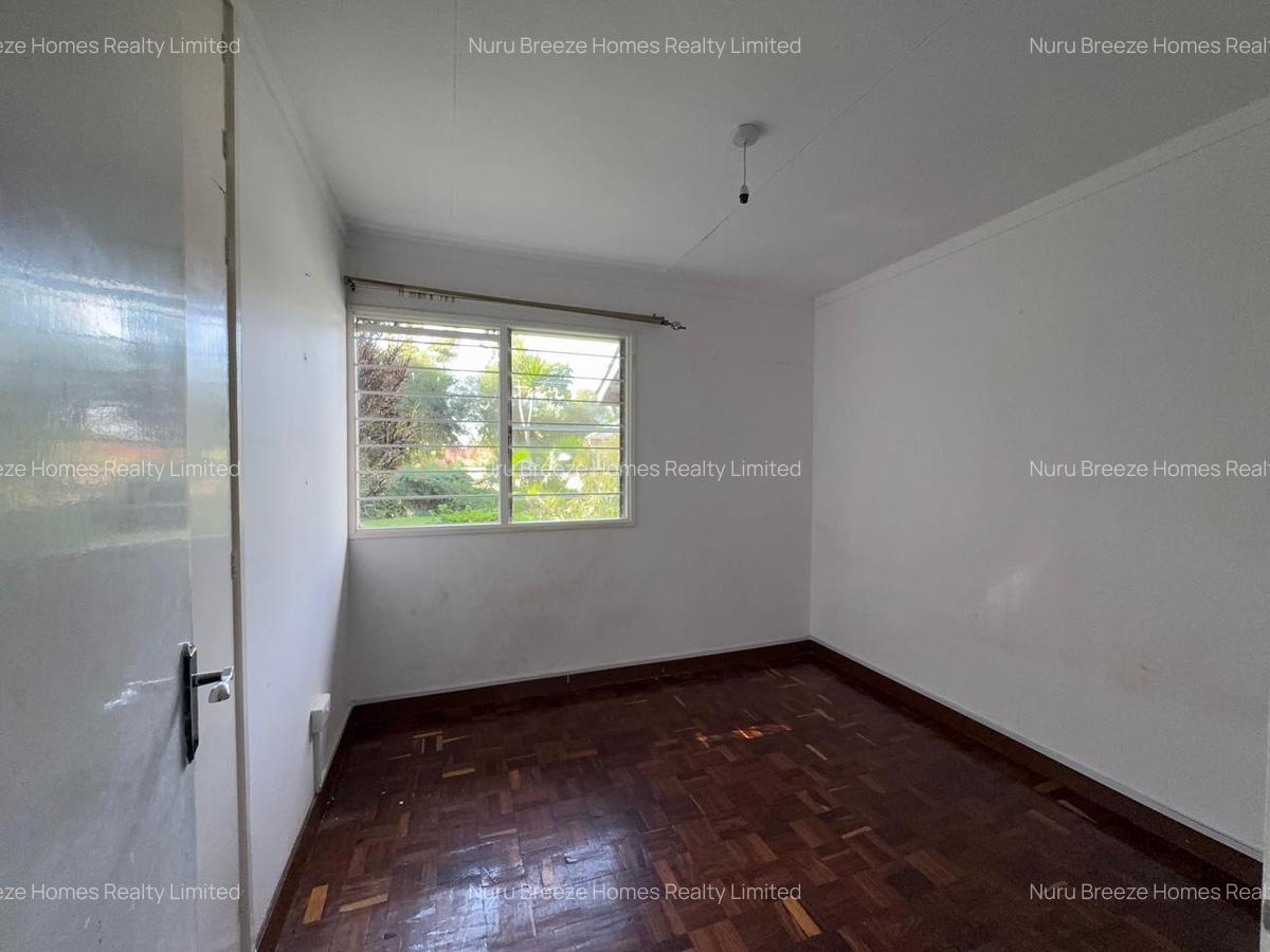 4 Bed House with En Suite in Loresho - 7