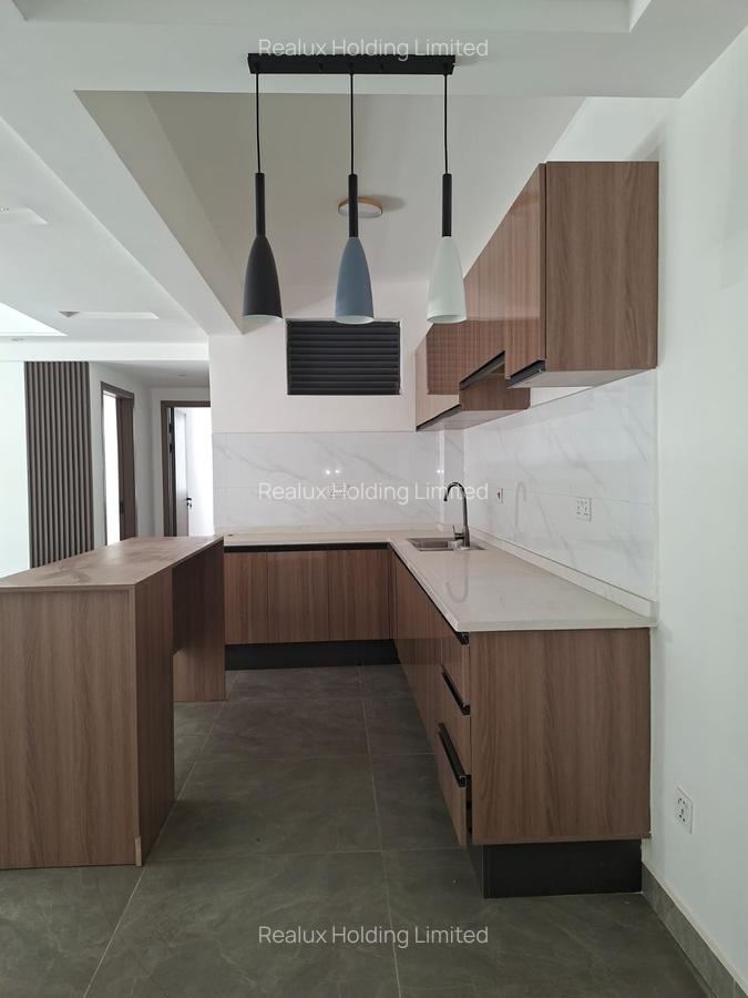 2 Bed Apartment with En Suite in Riverside - 9