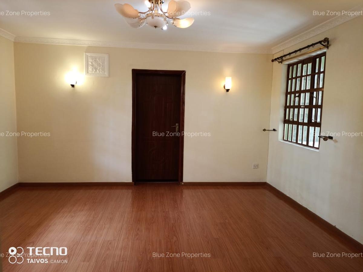 4 Bed Townhouse with En Suite at Off Mimosa Rd - 7