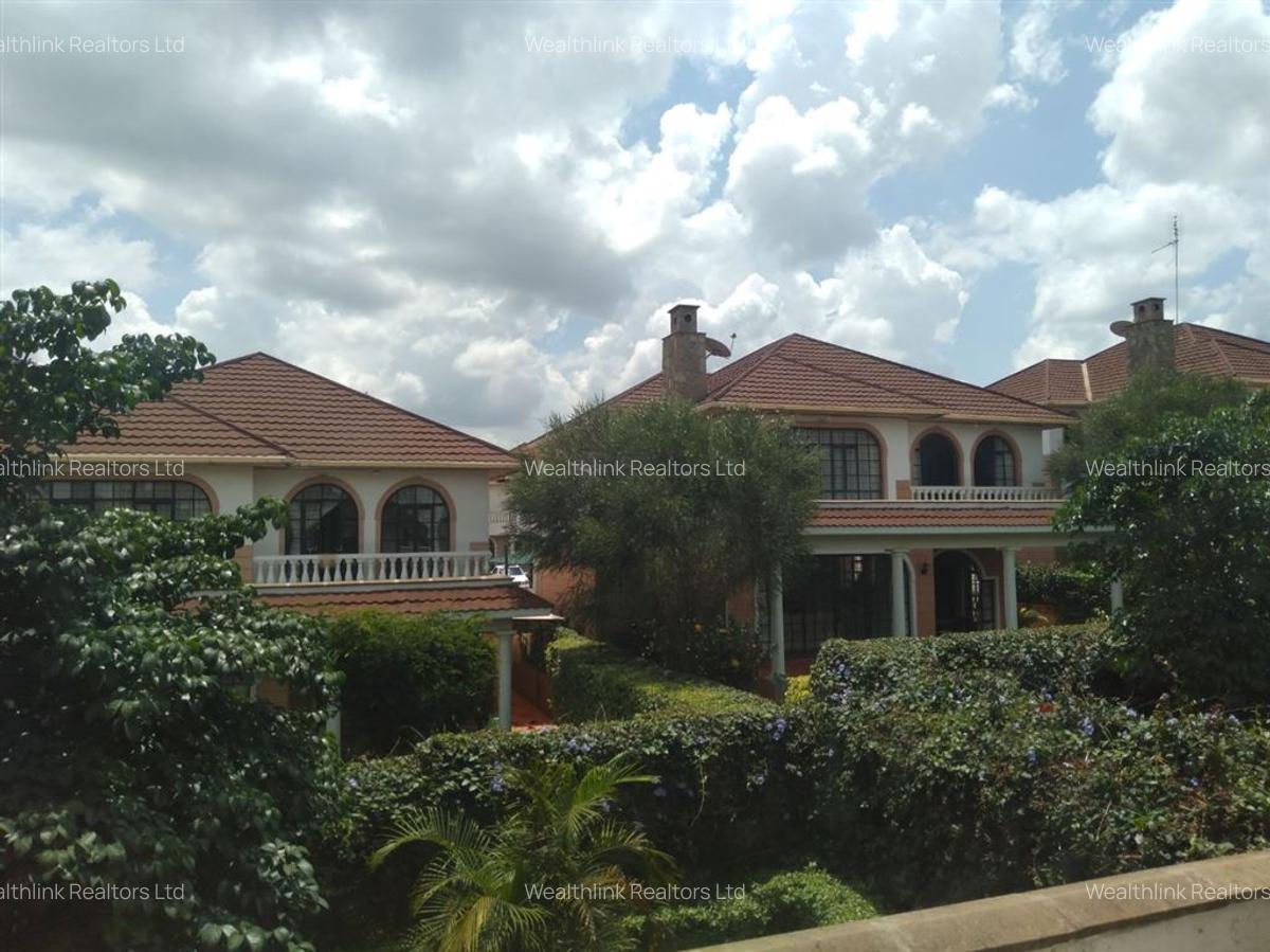 4 Bed Townhouse with En Suite at Five Star Meadows - 4