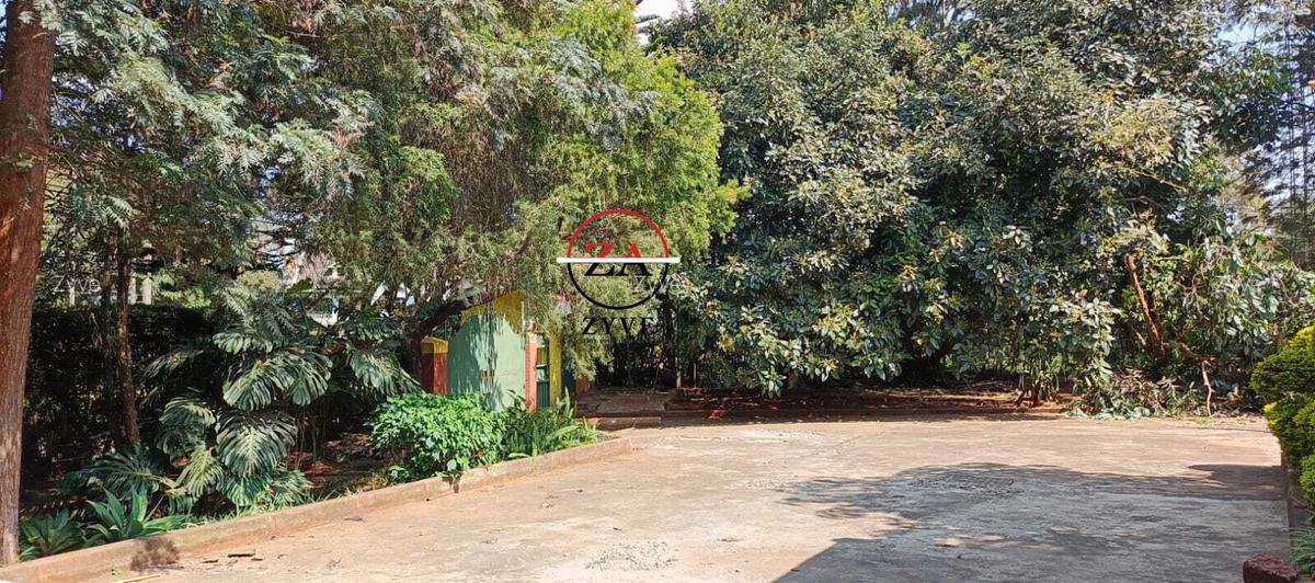 5 Bed House with En Suite at Runda - 19