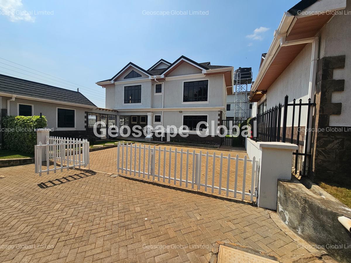 5 Bed House with En Suite in Kiambu Road - 1