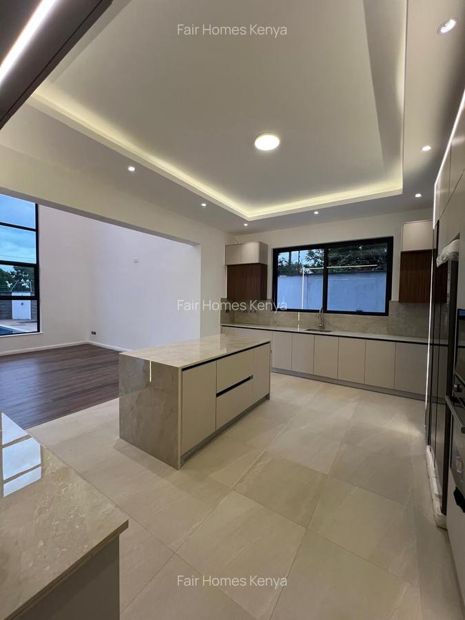 5 Bed Townhouse with En Suite at Mzima Springs - 6