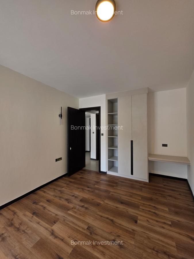 2 Bed Apartment with En Suite at Off Peponi Road - 14