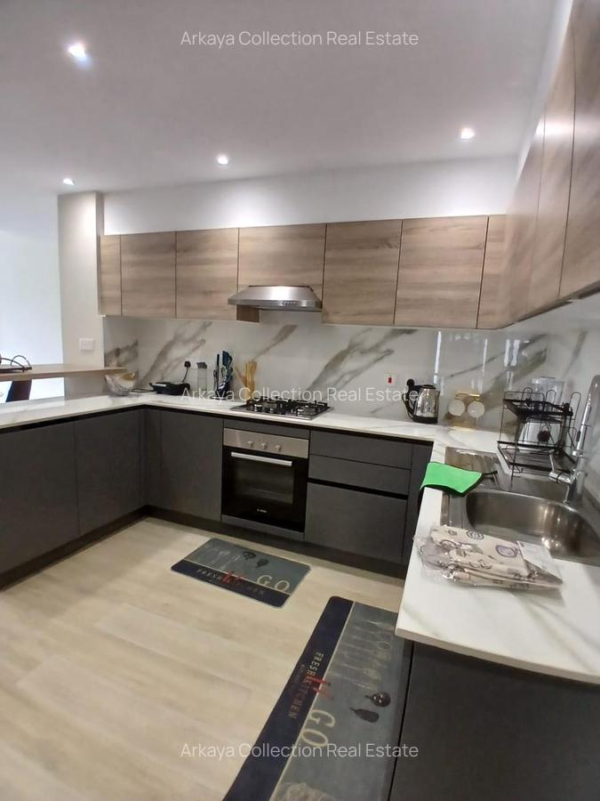Furnished 2 Bed Apartment with En Suite in Riverside - 5