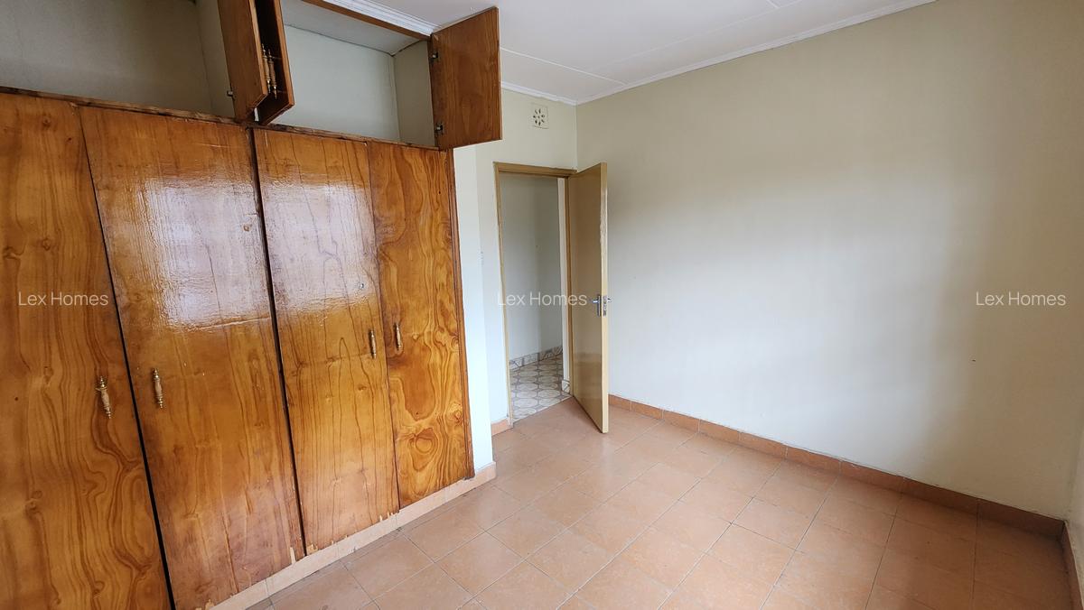 3 Bed House with En Suite at Rimpa Road - 15