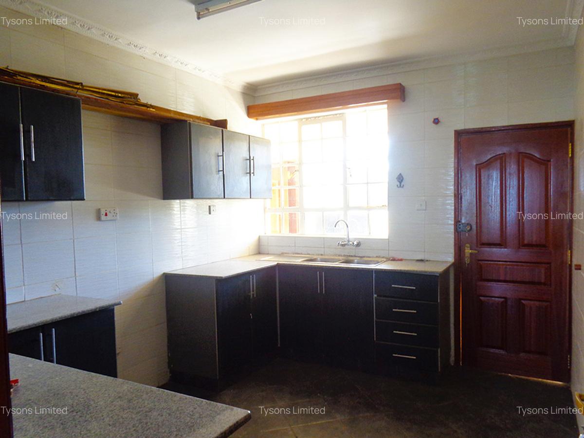 3 Bed Apartment with En Suite in Ngong Road - 5