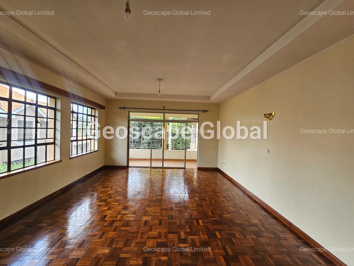 5 Bed House with En Suite in Runda - 6