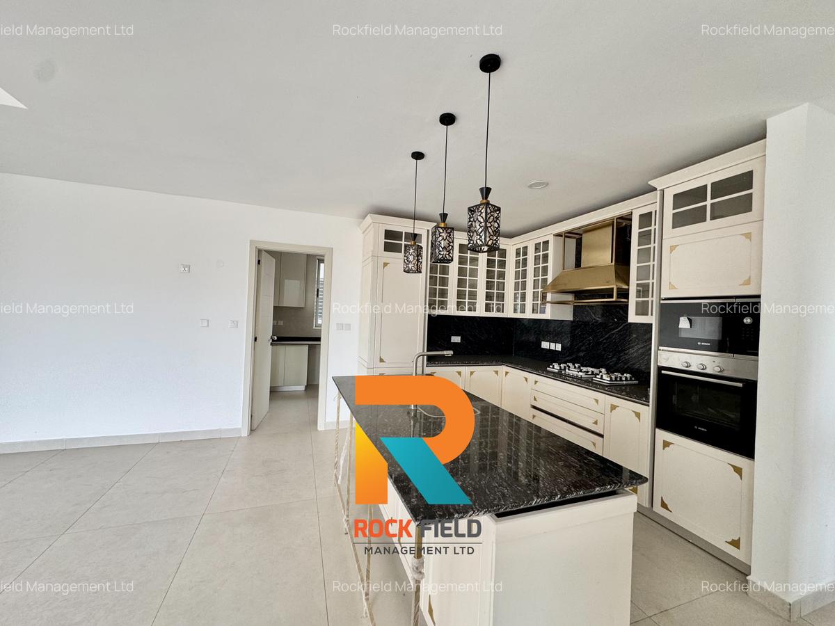 4 Bed Apartment with En Suite in General Mathenge - 5