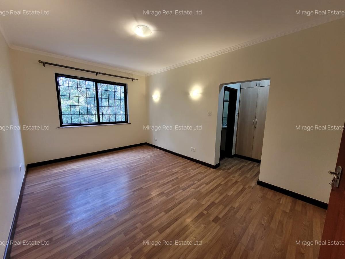 3 Bed Apartment with En Suite in Westlands Area - 5
