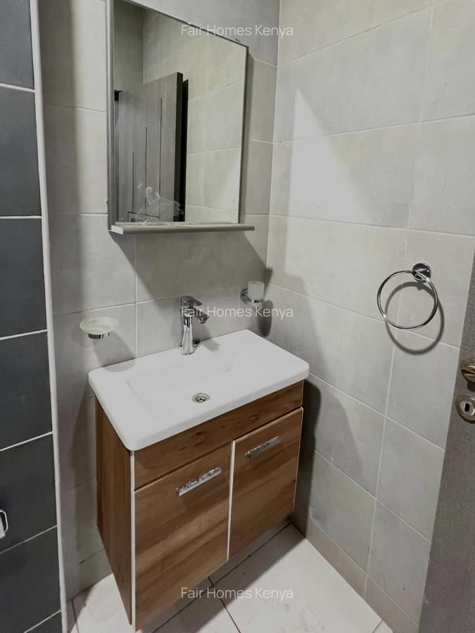 1 Bed Apartment with En Suite at Valley Arcade - 10