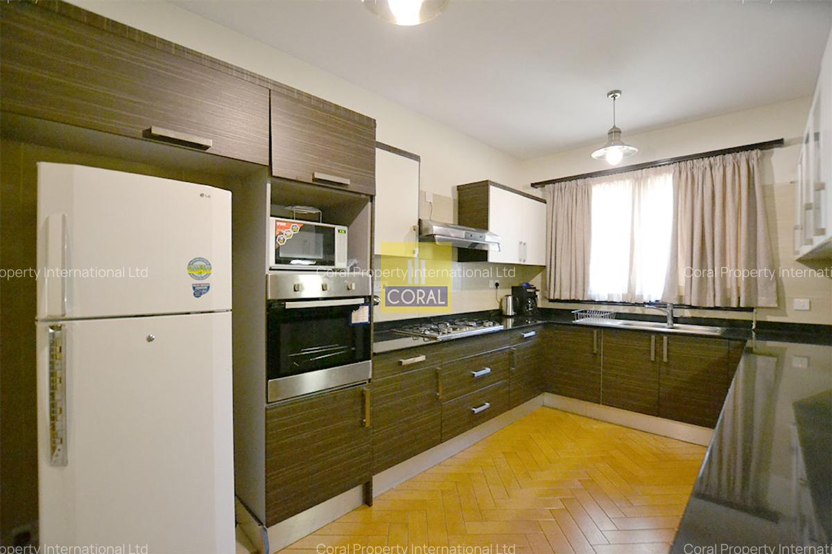 4 Bed Townhouse with En Suite in Westlands Area - 8