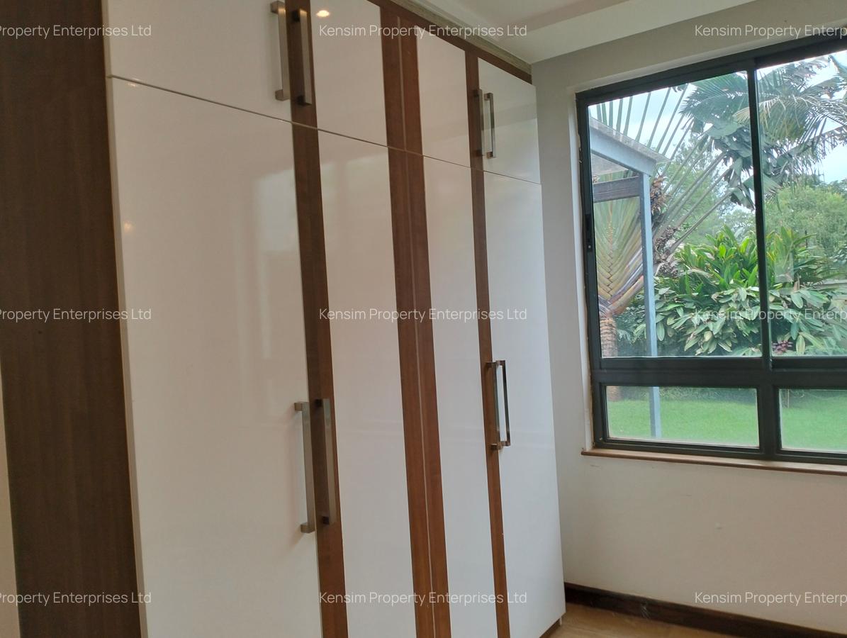 5 Bed Townhouse with En Suite in Lavington - 17