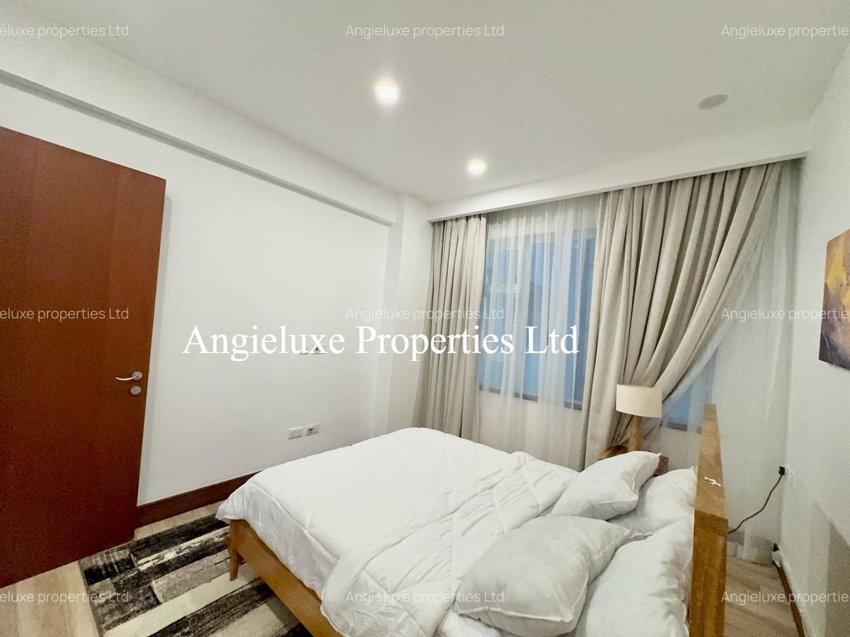 Furnished 3 Bed Apartment with En Suite at City Park Drive - 15