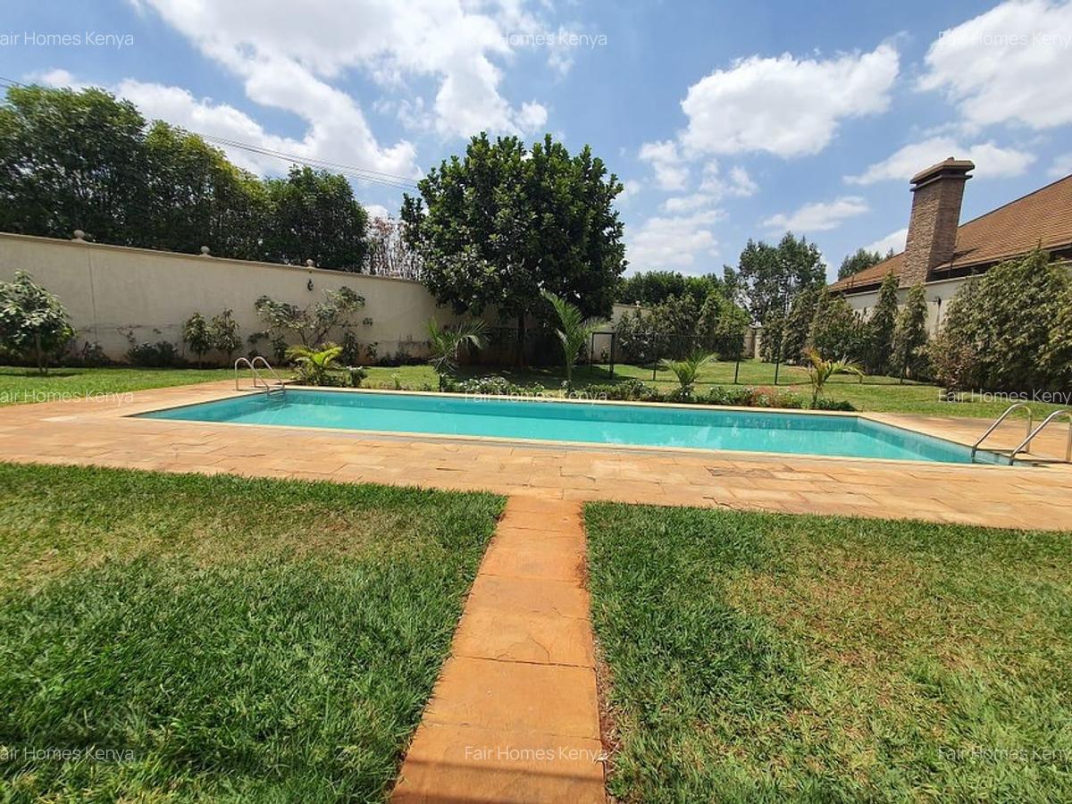 3 Bed Apartment with En Suite at Othaya Road - 9