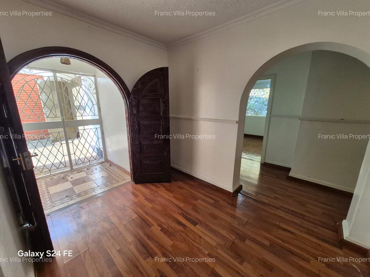 4 Bed House with En Suite at Spring Valley - 20