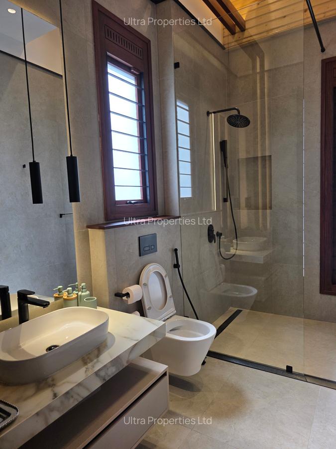 4 Bed Townhouse with En Suite in Runda - 15