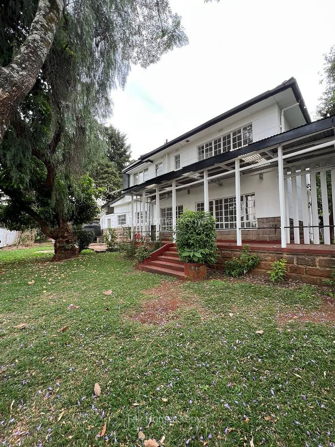 3 Bed House with En Suite at Lavington Green - 15