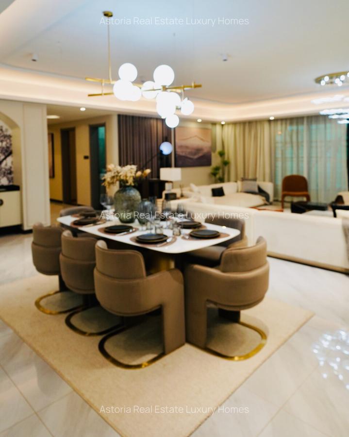 5 Bed Apartment with En Suite at 2026-107 - 3