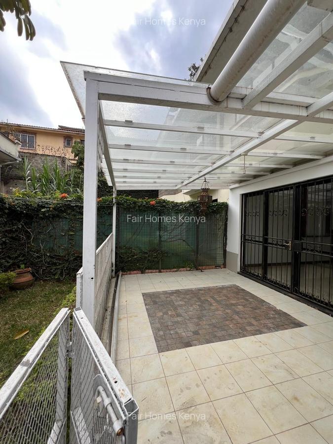 4 Bed Townhouse with En Suite at Brookside Drive - 6