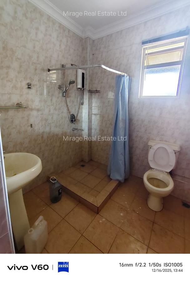3 Bed Apartment with Staff Quarters in Kileleshwa - 3