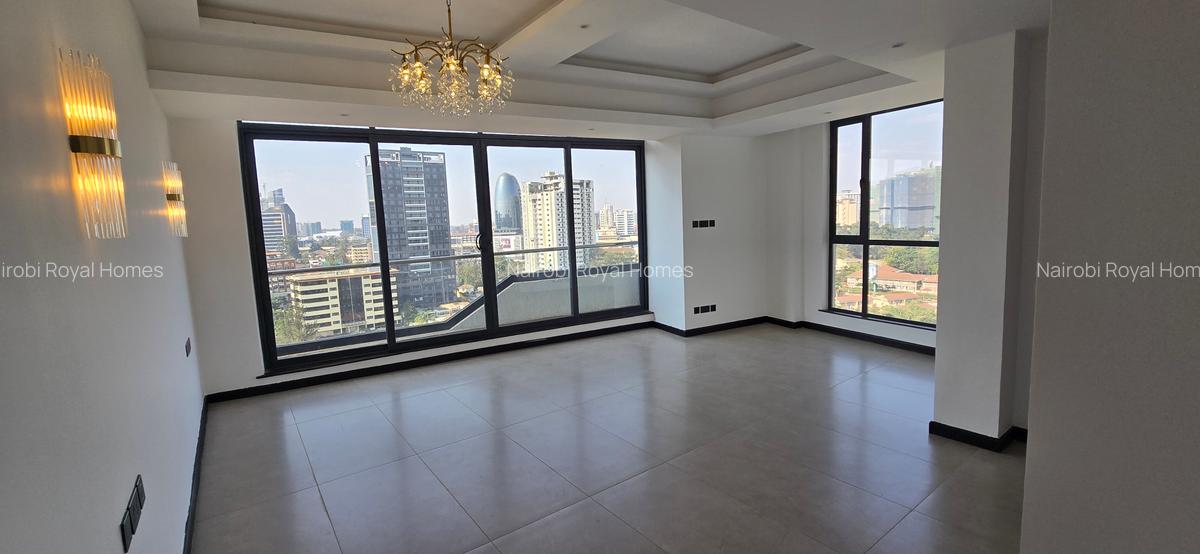 3 Bed Apartment with En Suite at Riverside Drive - 8