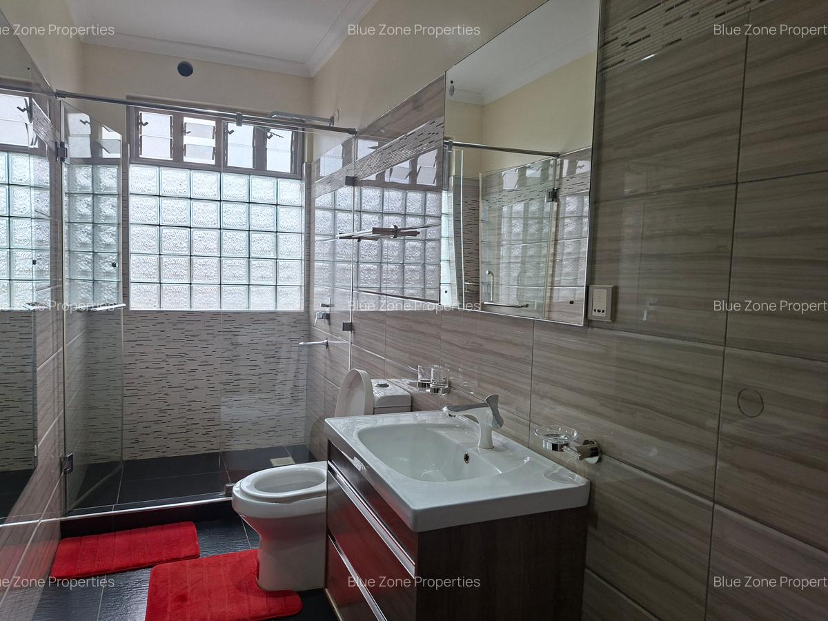 Serviced 2 Bed Apartment with En Suite at Runda - 11