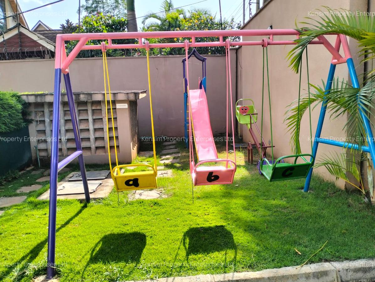 4 Bed Townhouse with En Suite in Lavington - 18